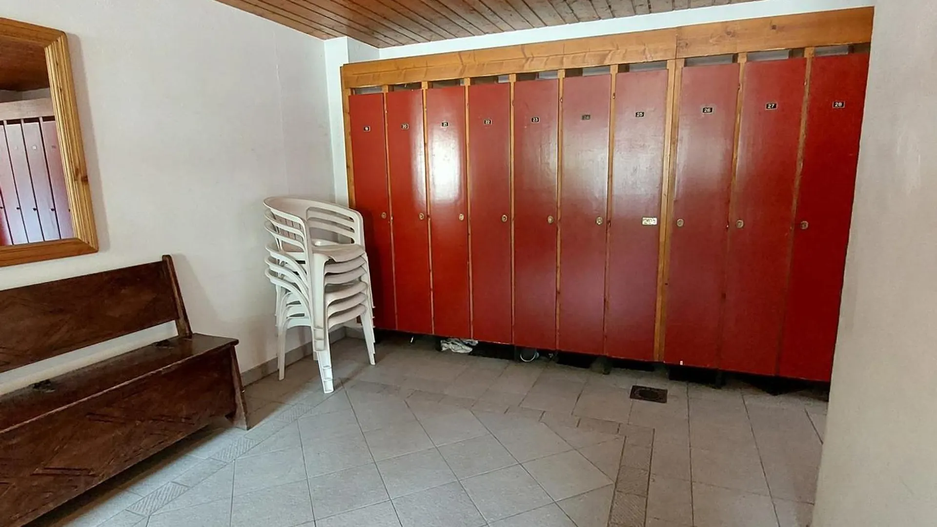 Apartment Appartement Skis Aux Pieds, Renove, 4 Pers., Wifi, Centre Val-D'Isere - Fr-1-694-274